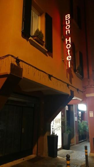 Buon Hotel Bologna Centro - Affittacamere - Self Check-In Екстер'єр фото